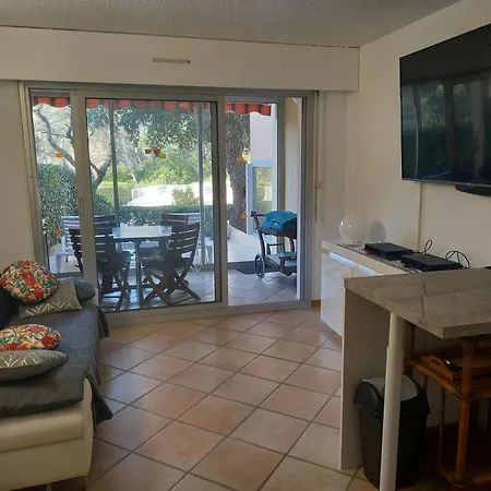 Apartament Les Hauts Du Golf Rez De Jardin Piscine Tennis